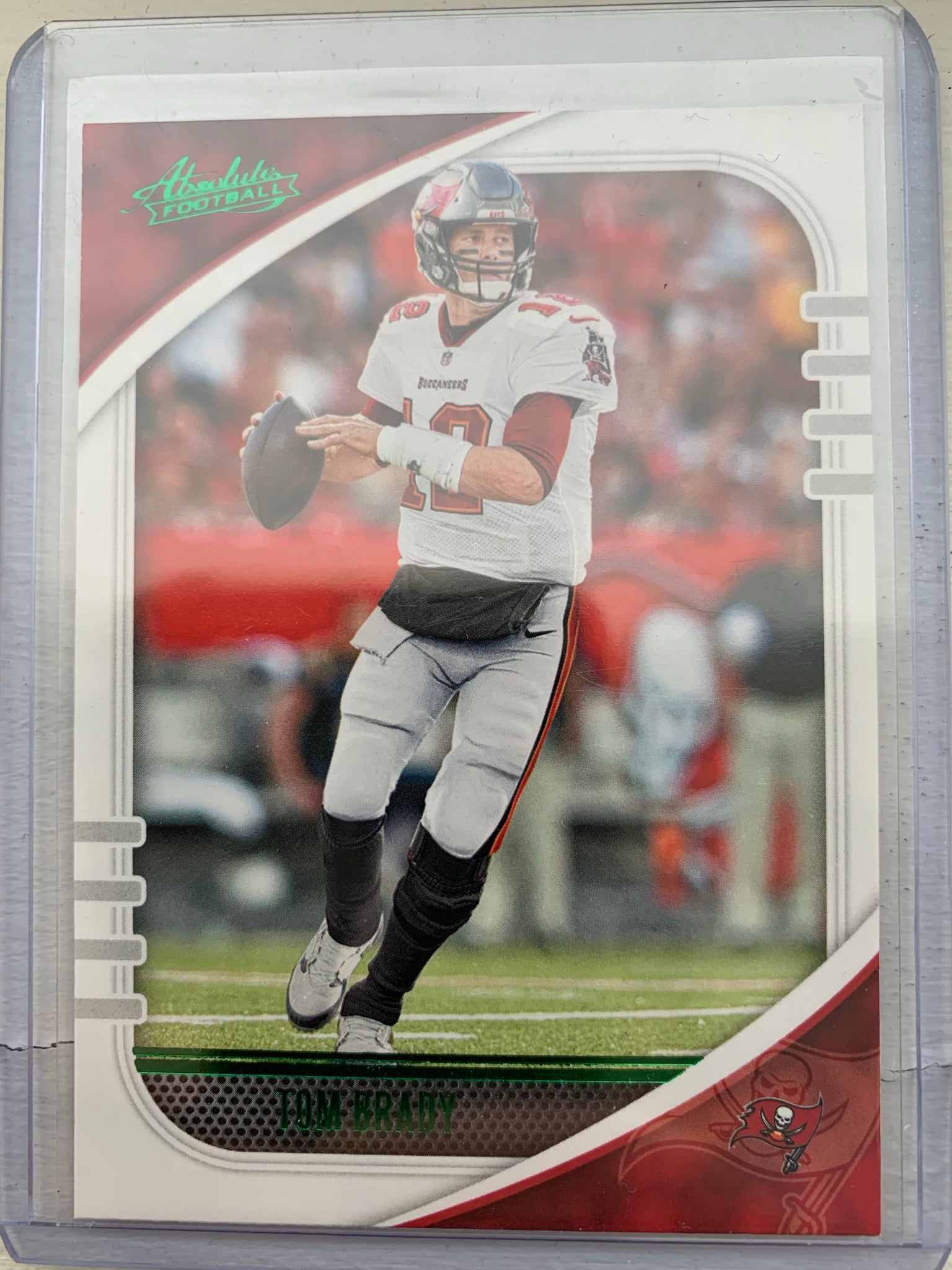 2020 PANINI ABSOLUTE FOOTBALL #42 TAMPA BAY BUCCANEERS - TOM BRADY ABSOLUTE GREEN FOIL CARD