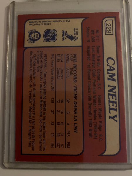 1985-86 O-PEE-CHEE HOCKEY #228 VANCOUVER CANUCKS - CAM NEELY CARD RAW