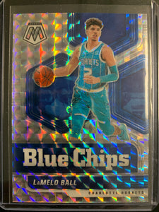 2020-2021 PANINI MOSAIC NBA BASKETBALL #9 CHARLOTTE HORNETS - LAMELO BALL MOSAIC SILVER BLUE CHIPS ROOKIE CARD