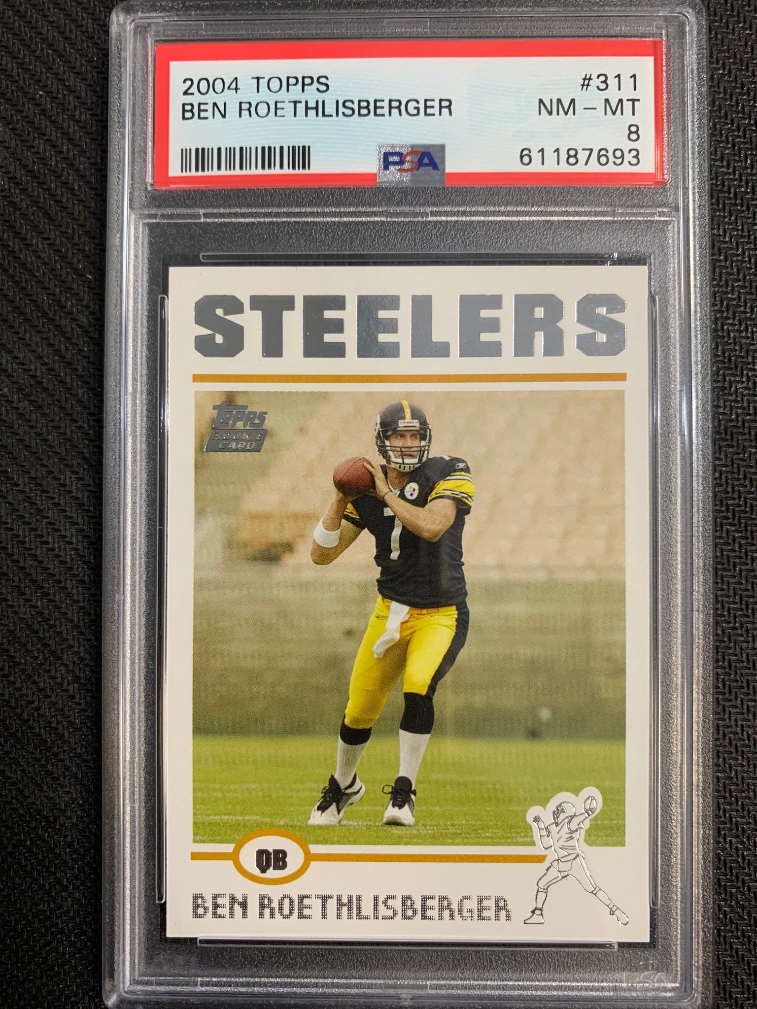 2004 TOPPS FOOTBALL #311 - PITTSBURGH STEELERS  - BEN ROETHLISBERGER TOPPS ROOKIE CARD GRADED PSA 8 NM-MT