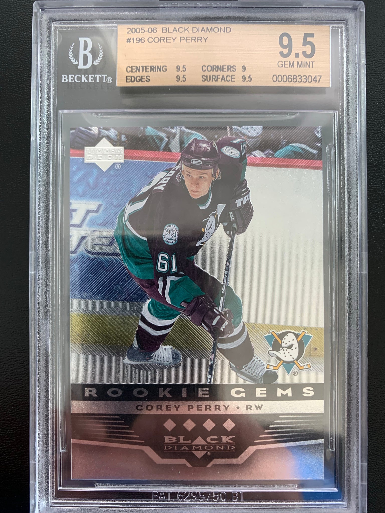 2005-06 UPPER DECK BLACK DIAMOND HOCKEY #196 ANAHEIM DUCKS - COREY PERRY QUAD DIAMOND ROOKIE CARD GRADED BGS 9.5 GEM MINT