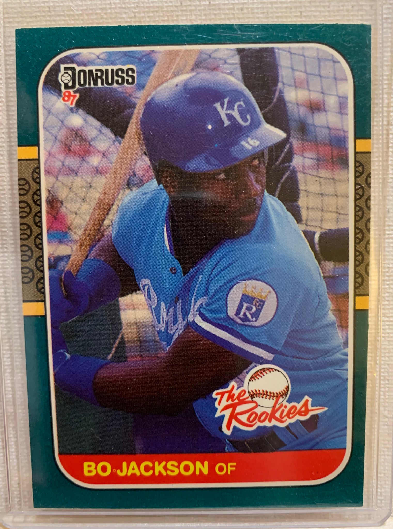 1987-88 DONRUSS BASEBALL #14 - "THE ROOKIES" BO JACKSON ROOKIE CARD RAW