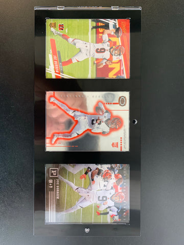 2020 CHRONICLES NFL FOOTBALL - JOE BURROW ROOKIE CARD COLLECTION (3) / COMES WITH 1-TOUCH DISPLAY CASE