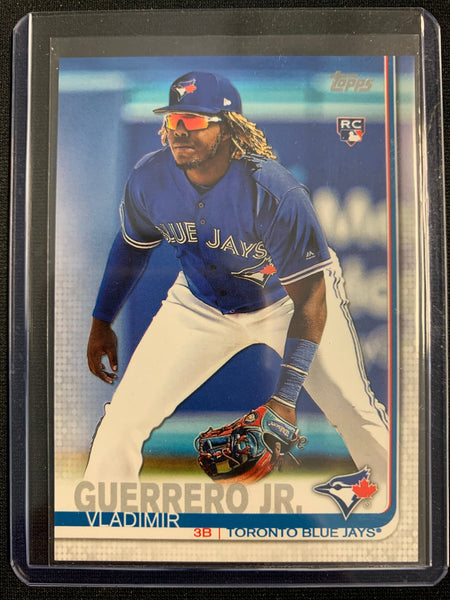 2019 TOPPS COMPLETE SETS BASEBALL #700 TORONTO BLUE JAYS - VLADIMIR GUERRERO ROOKIE CARD