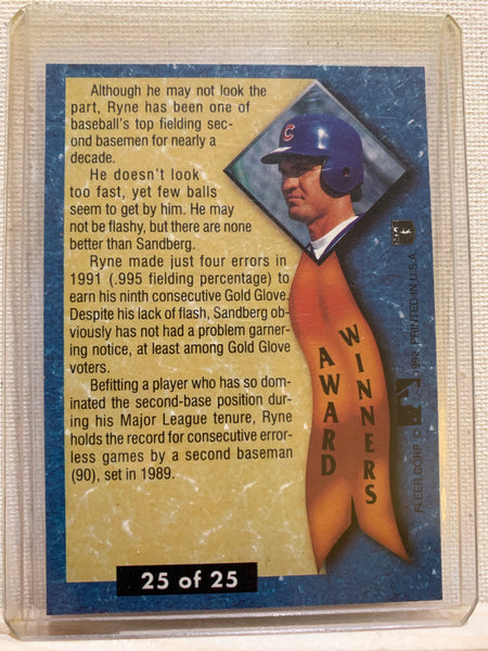 1992-93 FLEER ULTRA BASEBALL #25 OF 25 - RYNE SANDBERG GOLD GLOVE CARD RAW