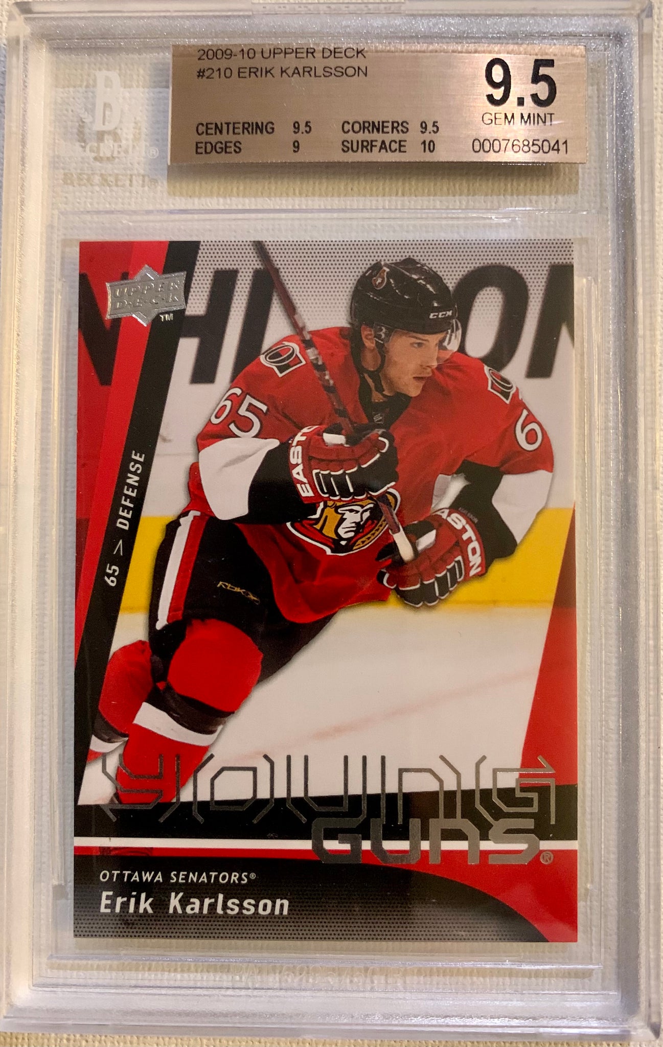 2009-10 UPPER DECK HOCKEY #210 OTTAWA SENATORS - ERIK KARLSSON ROOKIE CARD GRADED BGS 9.5 GEM MINT