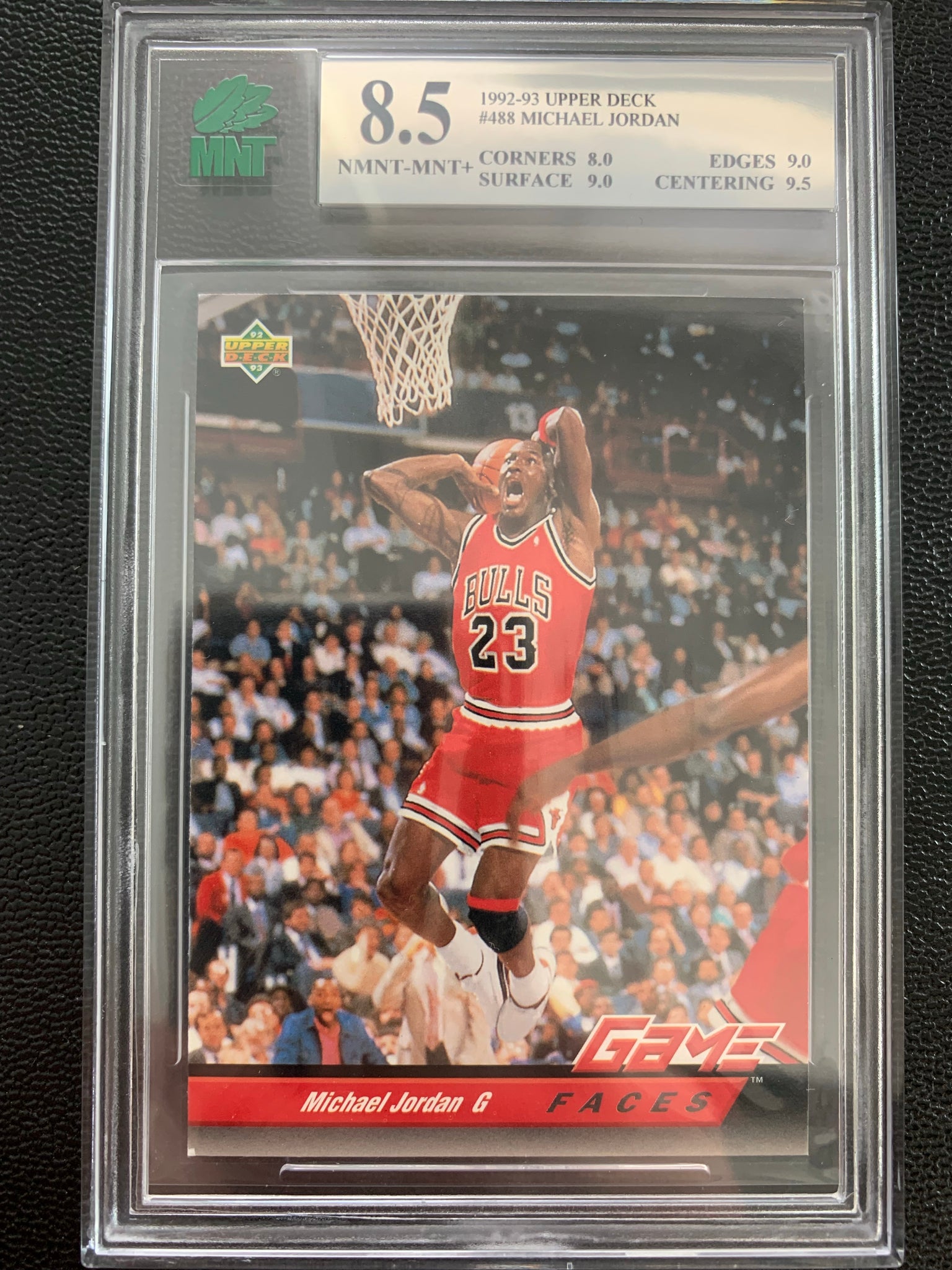 1992-93 UPPER DECK BASKETBALL #488 - MICHAEL JORDAN GRADED MNT 8.5 NMNT-MINT+