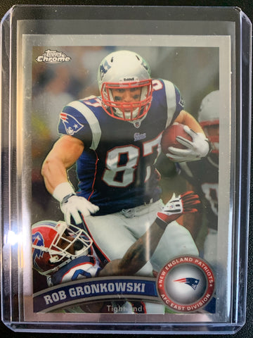 2011 TOPPS CHROME FOOTBALL #132 NEW ENGLAND PATRIOTS - ROB GRONKOWSKI 2ND YEAR TOPPS CHROME