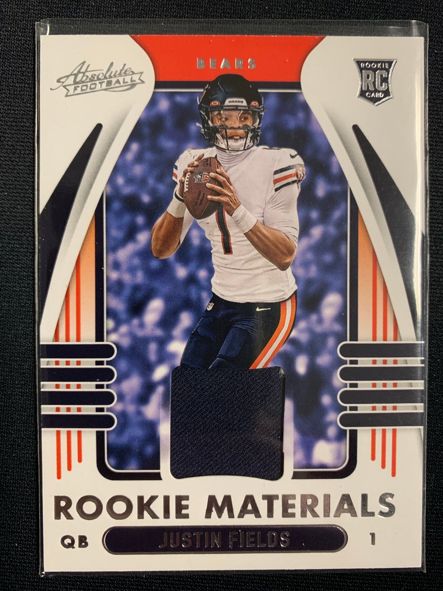 2021 PANINI ABSOLUTE FOOTBALL #ARM-JFI CHICAGO BEARS - JUSTIN FIELDS ROOKIE MATERIALS ROOKIE CARD